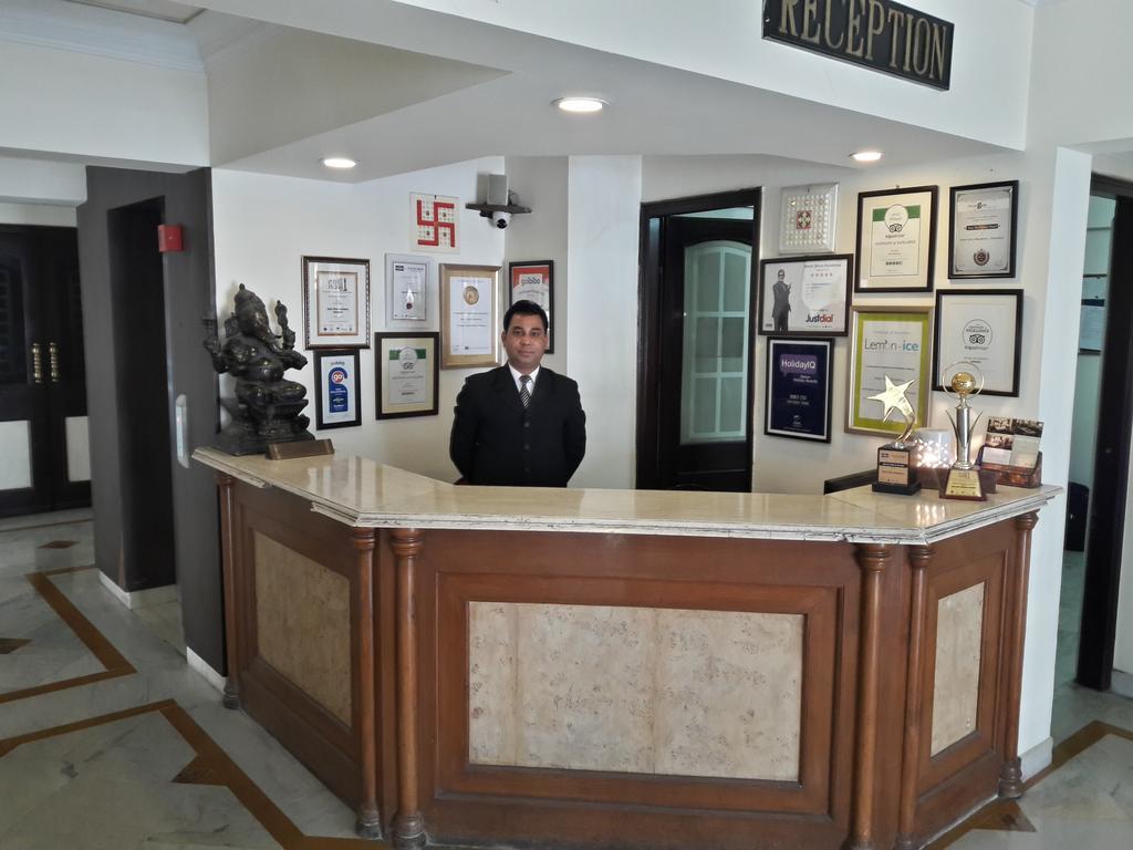 Hotel Shiva Residency Dehradun Exterior photo