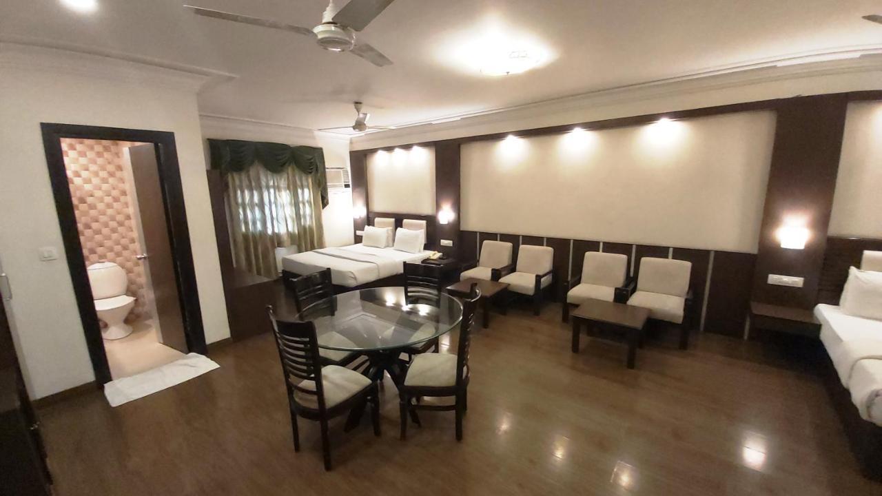 Hotel Shiva Residency Dehradun Exterior photo