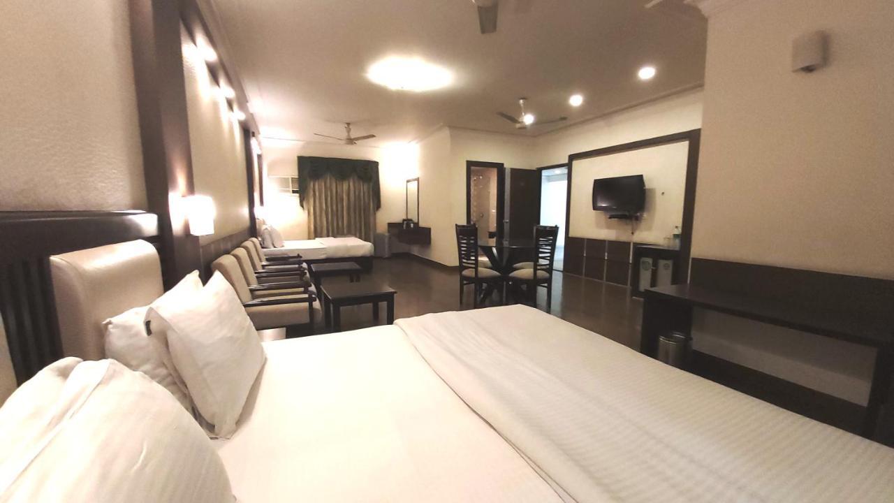 Hotel Shiva Residency Dehradun Exterior photo